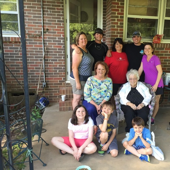 Meet your Posher, Pam - Picture 1 of 1